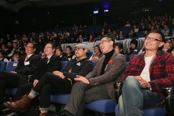 除了市建局及支持机构的代表外，评审团还有戏剧及演艺界前辈潘灿良先生及陈锦鸿先生的参与。